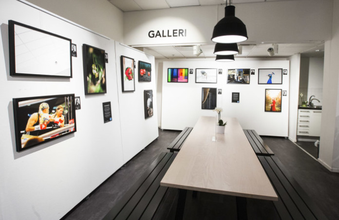 Photo gallery at the Scandinavian Photo store in Stockholm, Sveavägen Photo gallery at the Scandinavian Photo store in Stockholm, Sveavägen