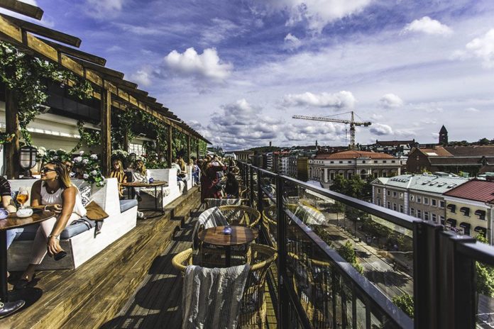 Lifstye hotel Bellora's rooftop bar in Gothenburg